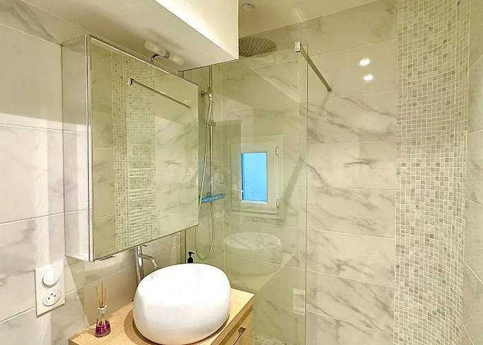 Modern & Lägenhet *